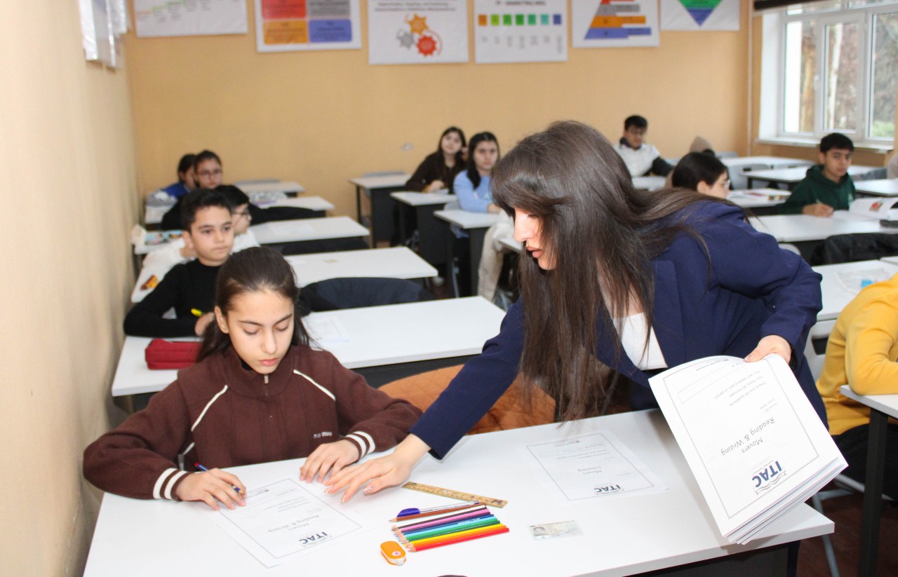 Mingəçevir Dövlət Universiteti regionun ən böyük İngilis dili Olimpiadasını keçirir - FOTOLAR